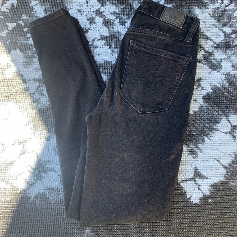 American eagle plain black skinny jeans